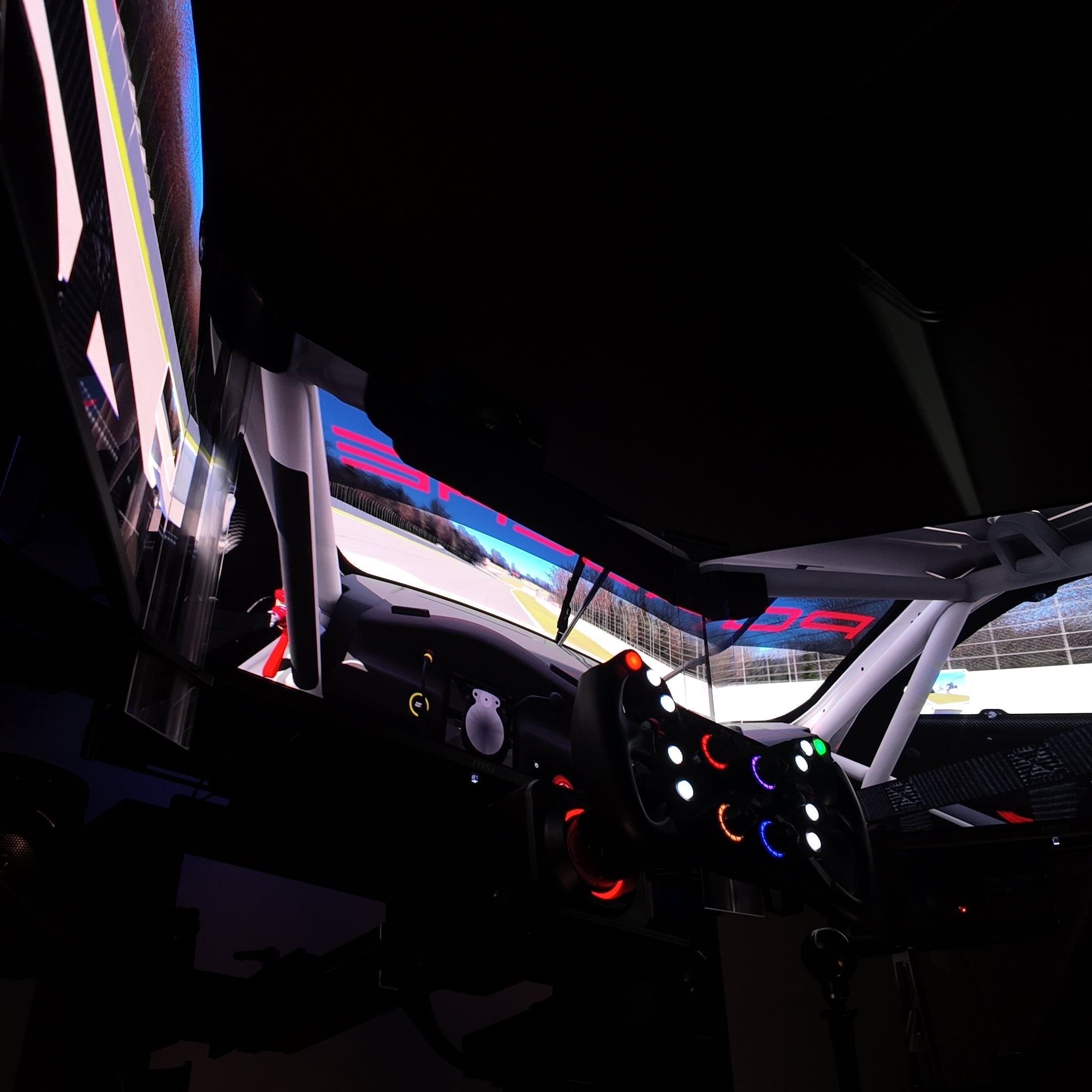 R2 Turnkey Simulator RRG Racing