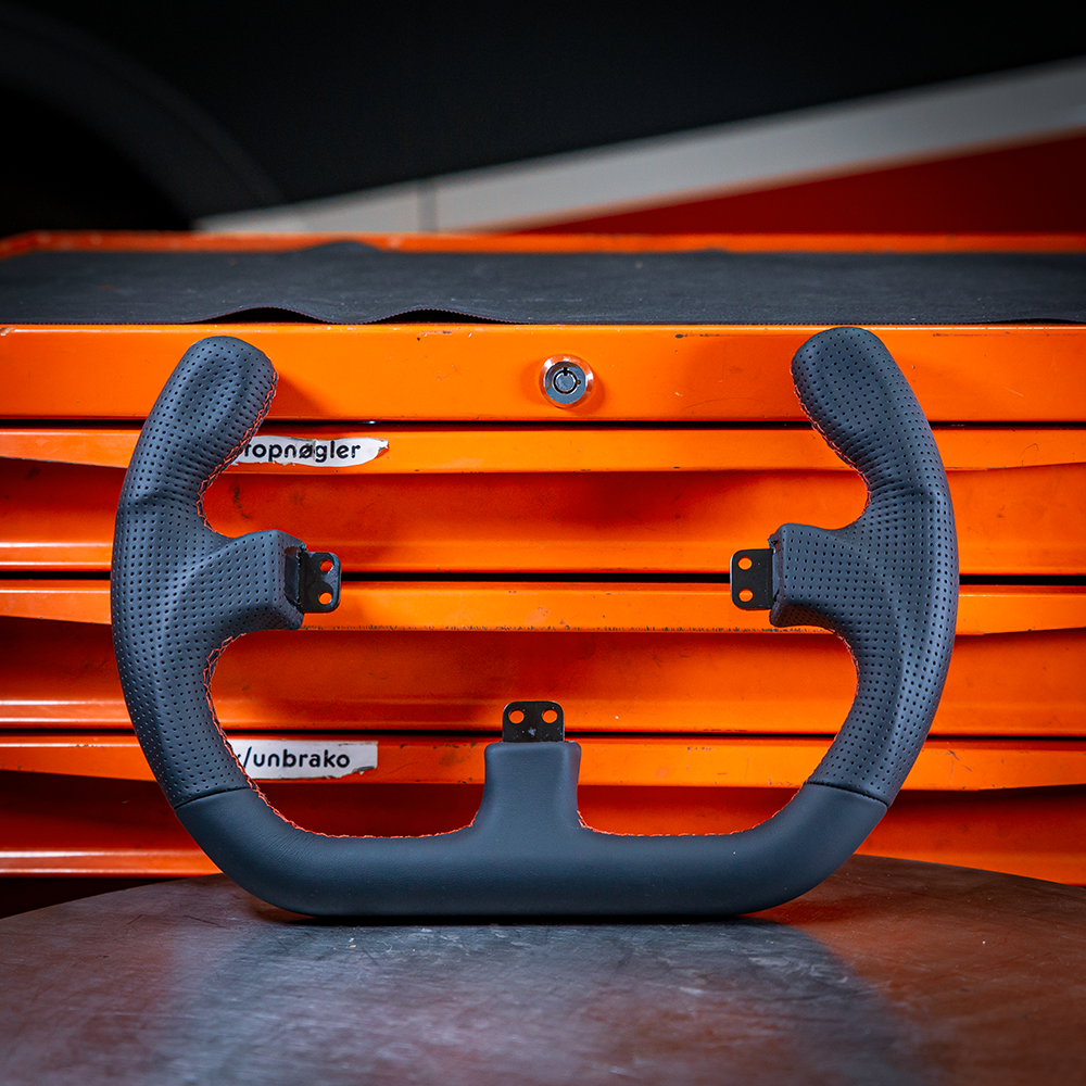 Asetek SimSports® Open D Black Leather Rim Asetek SimSports